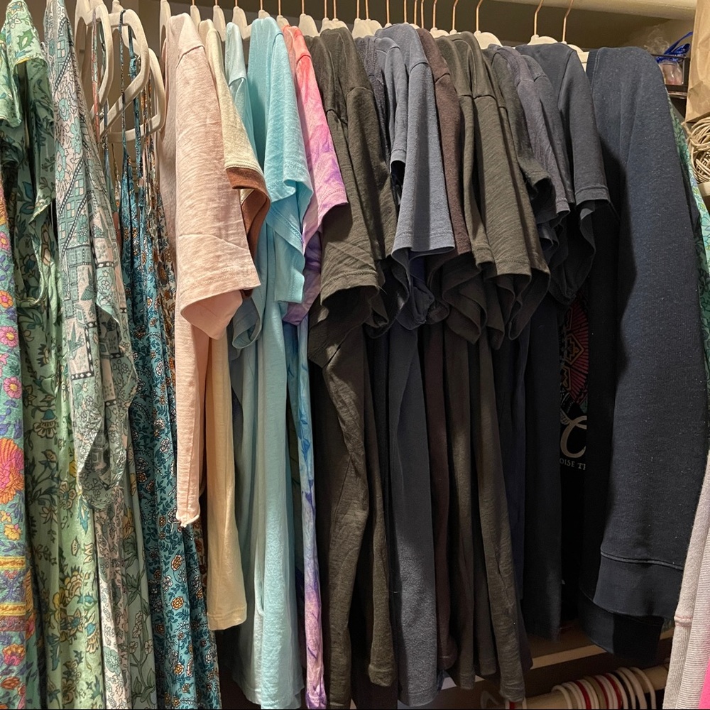 ๐ฎMY SPELL CLOSET RENOVATED, ORGANIZED, LISTING๐ฎ - Picture 5 of 5